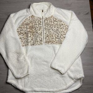 Maurices Jacket‎ Women's Size 2XL Faux Fur Animal Print 1/2 Zip Pullover Pocket